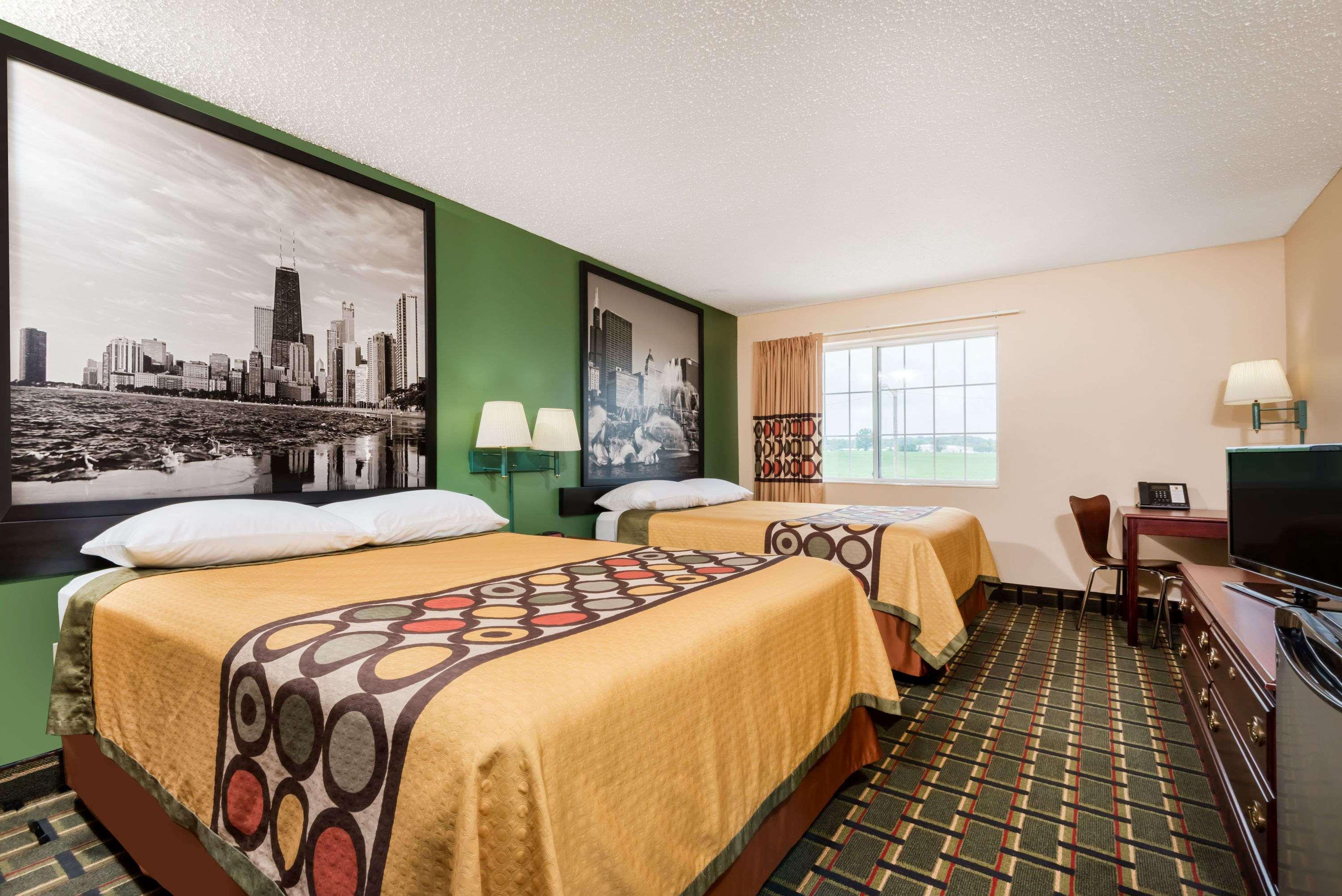 Super 8 By Wyndham Mt. Carmel Il Otel Mount Carmel Dış mekan fotoğraf