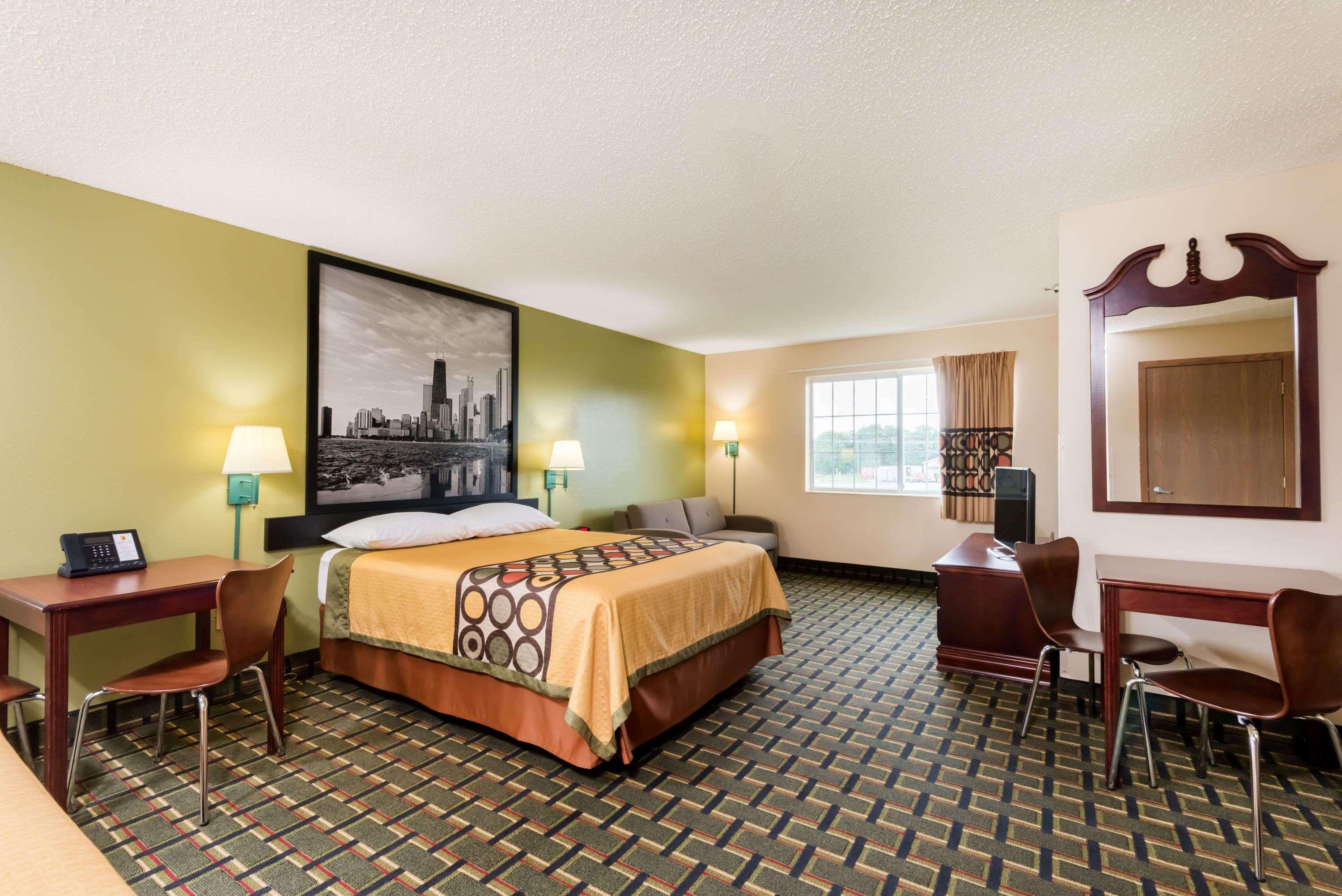 Super 8 By Wyndham Mt. Carmel Il Otel Mount Carmel Dış mekan fotoğraf